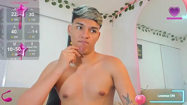 Snapshot of ryan_carter08 chatting on 8, 11, 2025 ryan carter08 online show from 8, 11, 2025