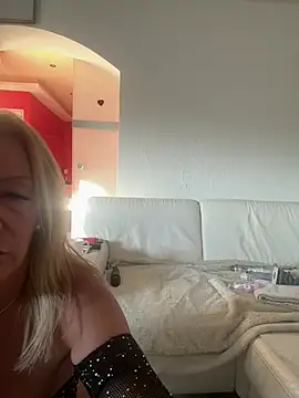 sissytrainz online show from 13, 3, 2026