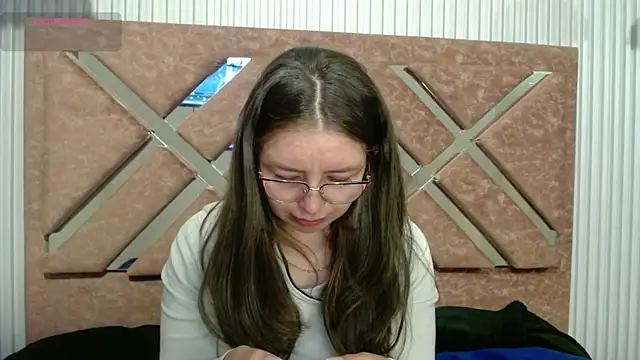 Snapshot of _isaabellaa chatting on 12, 6, 2026 isaabellaa online show from 12, 6, 2026