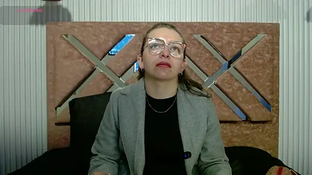 Snapshot of _isaabellaa chatting on 18, 6, 2026 isaabellaa online show from 18, 6, 2026