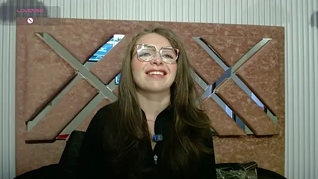 Snapshot of _isaabellaa chatting on 19, 6, 2026 isaabellaa online show from 19, 6, 2026