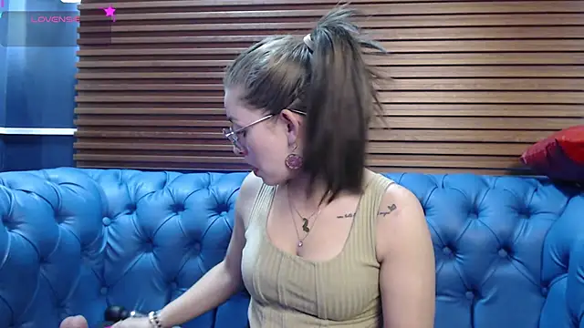  isaabellaa online show from 21, 3, 2025