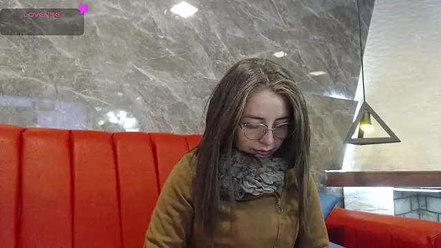  isaabellaa online show from 10, 3, 2025