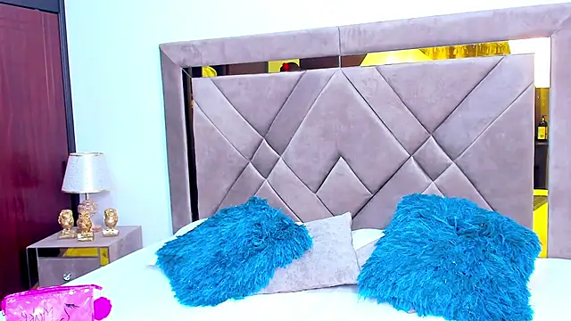 Criss Ariana online show from 14, 3, 2025