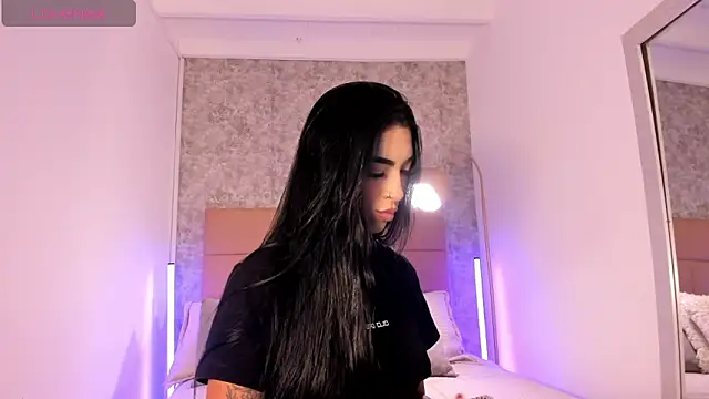 AriRobert  online show from 28, 11, 2025