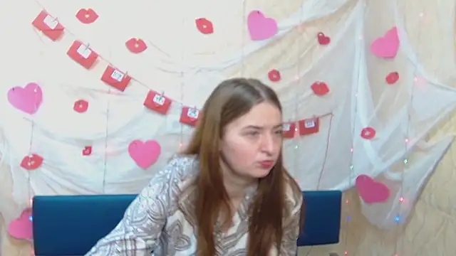 FreyaDak online show from 2, 3, 2025