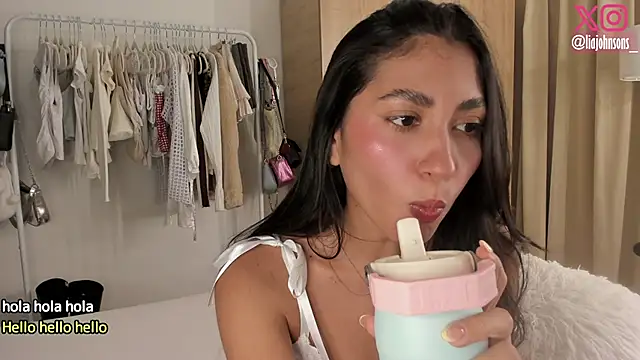 Snapshot of Sweetnaughtygirl_ chatting on 28, 9, 2025 Sweetnaughtygirl online show from 28, 9, 2025