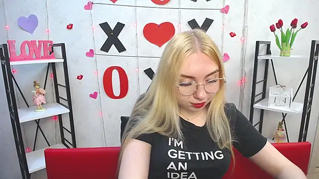 BeatriceFly online show from 15, 3, 2025