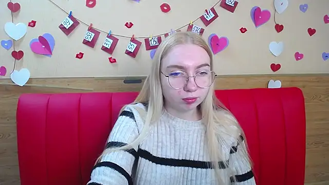 BeatriceFly online show from 20, 2, 2025