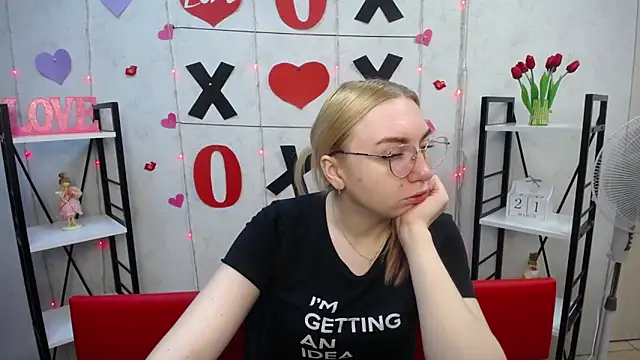 BeatriceFly online show from 22, 3, 2025