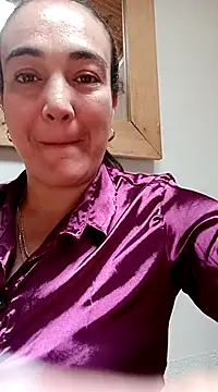 skayhot  online show from 15, 3, 2025