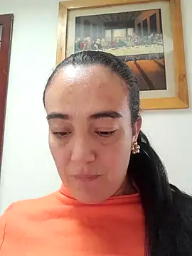 skayhot  online show from 27, 9, 2025