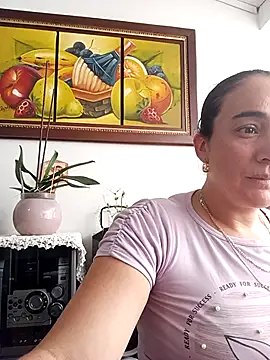 skayhot  online show from 6, 3, 2025