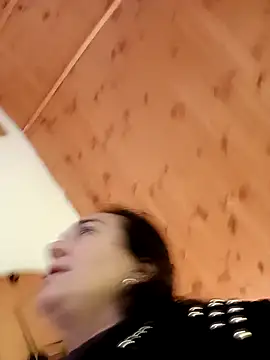 skayhot  online show from 22, 2, 2025