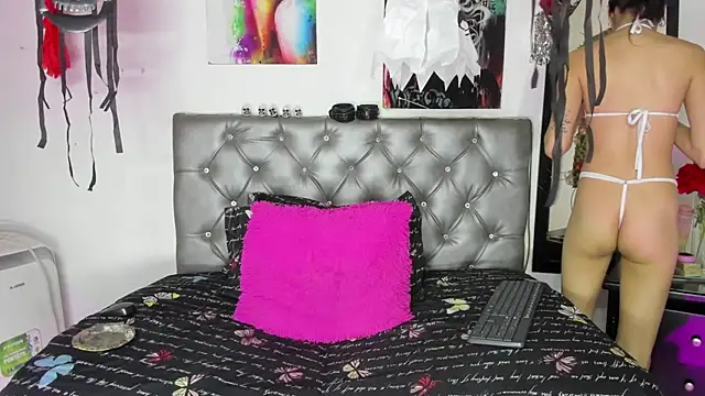 YUKIODAVIS online show from 31, 10, 2025