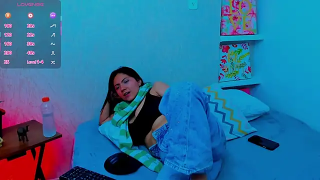 Snapshot of miichael_black chatting on 18, 7, 2026 miichael black online show from 18, 7, 2026