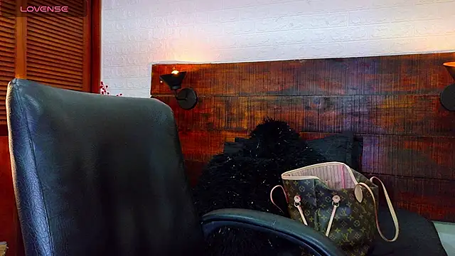 Celeste sanz online show from 23, 9, 2025