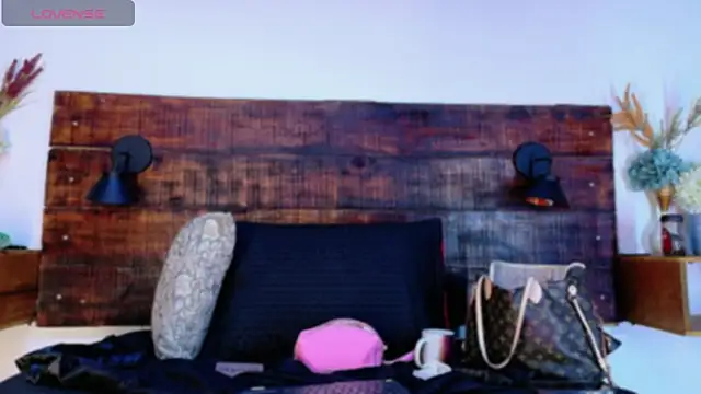 Snapshot of Celeste_sanz chatting on 13, 2, 2026 Celeste sanz online show from 13, 2, 2026