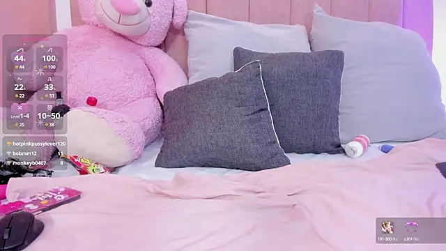 Snapshot of emily_daarell chatting on 23, 3, 2025 emily daarell online show from 23, 3, 2025