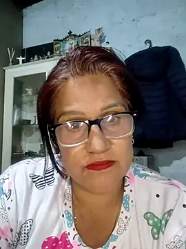 Edged Hot69 online show from 28, 10, 2025