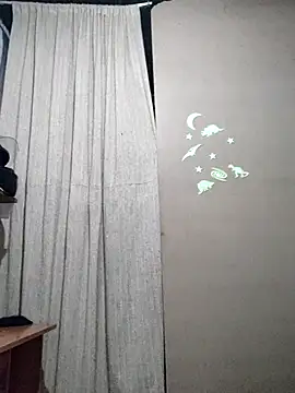 Edged Hot69 online show from 16, 11, 2025