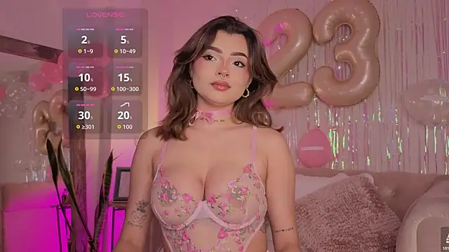 DahianaWalcott online show from 21, 10, 2025