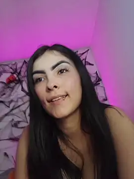 Snapshot of victoria-henaoo chatting on 27, 10, 2025 victoria-henaoo online show from 27, 10, 2025