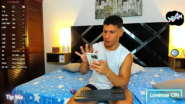 toyboys1 online show from 14, 4, 2026