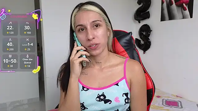 Snapshot of tammyandrade_ chatting on 4, 11, 2025 tammyandrade online show from 4, 11, 2025