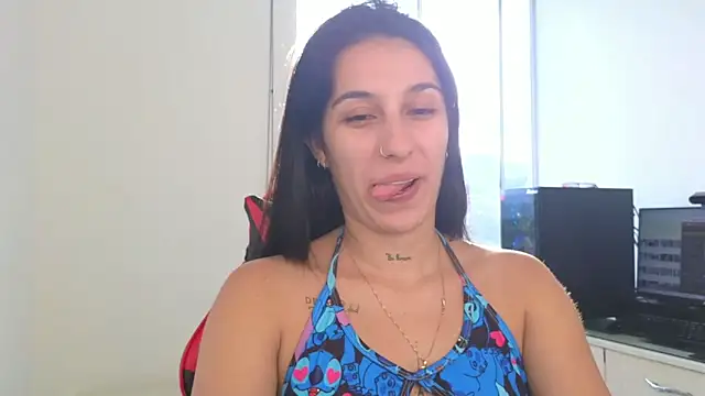 tammyandrade  online show from 10, 6, 2026