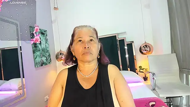 Snapshot of girl_amada chatting on 16, 5, 2026 girl amada online show from 16, 5, 2026