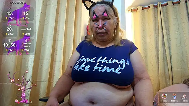 Snapshot of girl_amada chatting on 25, 10, 2025 girl amada online show from 25, 10, 2025