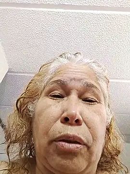 Snapshot of girl_amada chatting on 29, 11, 2025 girl amada online show from 29, 11, 2025