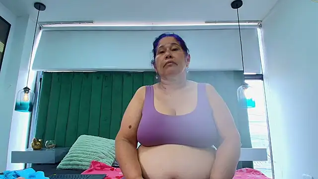 Snapshot of girl_amada chatting on 30, 5, 2026 girl amada online show from 30, 5, 2026