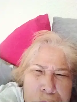 Snapshot of girl_amada chatting on 11, 11, 2025 girl amada online show from 11, 11, 2025