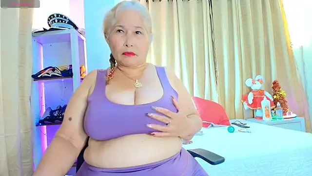 Snapshot of girl_amada chatting on 20, 11, 2025 girl amada online show from 20, 11, 2025