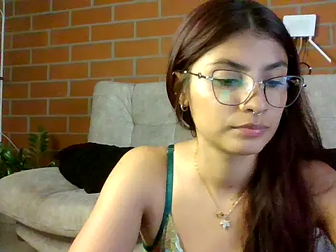 hanna beili online show from 30, 1, 2025