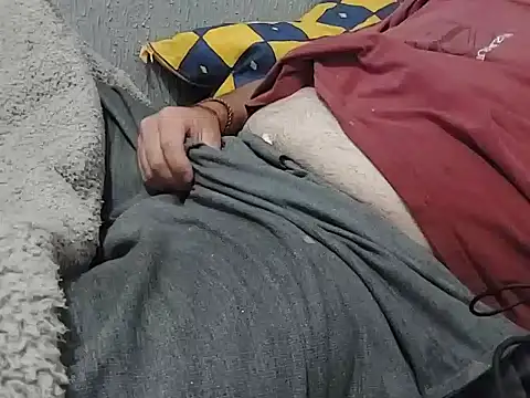 mfreitas005 online show from 2, 10, 2025