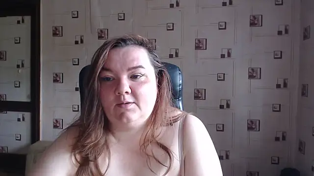 Snapshot of TasyaBigTTs chatting on 14, 6, 2026 TasyaBigTTs online show from 14, 6, 2026