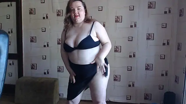 Snapshot of TasyaBigTTs chatting on 16, 6, 2026 TasyaBigTTs online show from 16, 6, 2026