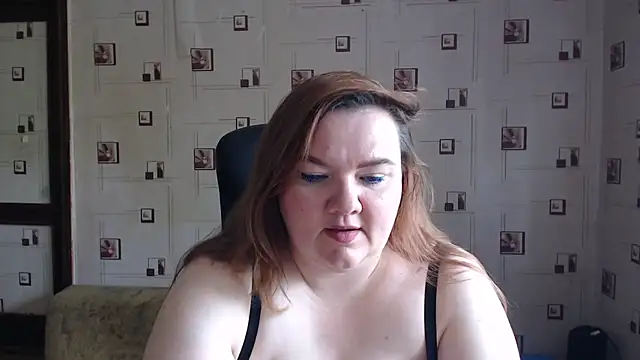 Snapshot of TasyaBigTTs chatting on 19, 7, 2026 TasyaBigTTs online show from 19, 7, 2026