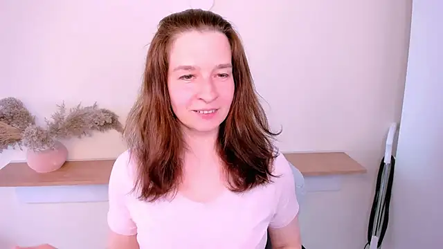 Clear Angel online show from 28, 4, 2026