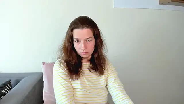 Clear Angel online show from 5, 5, 2026