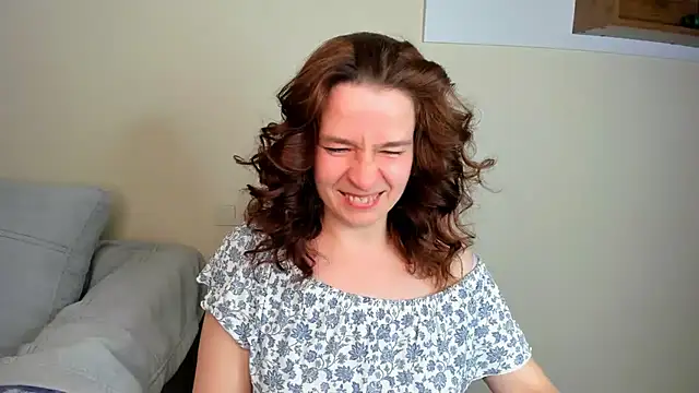 Clear Angel online show from 30, 5, 2026