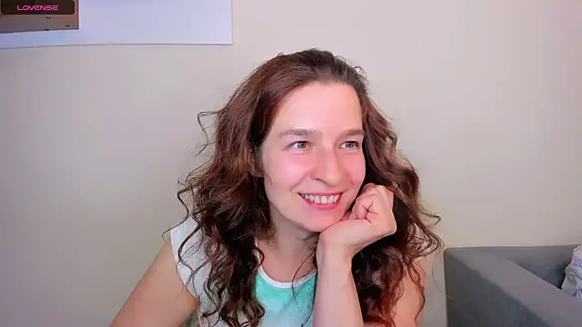 Clear Angel online show from 26, 9, 2025