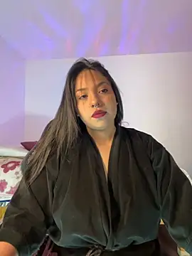 emiily15   online show from 12, 9, 2025