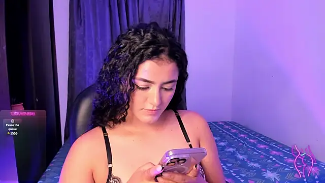 Adhara-zanne online show from 21, 1, 2025