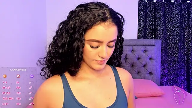 Snapshot of Adhara-zanne chatting on 12, 2, 2026 Adhara-zanne online show from 12, 2, 2026