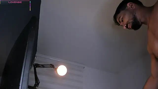 Snapshot of edrick_walton1 chatting on 19, 2, 2026 edrick walton1 online show from 19, 2, 2026