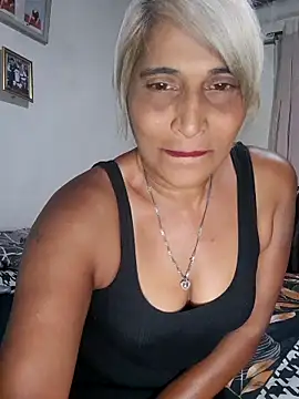 Goodgirlsue 77 online show from 17, 2, 2026